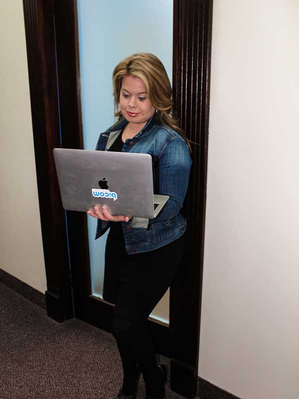 E-Mail for Communication